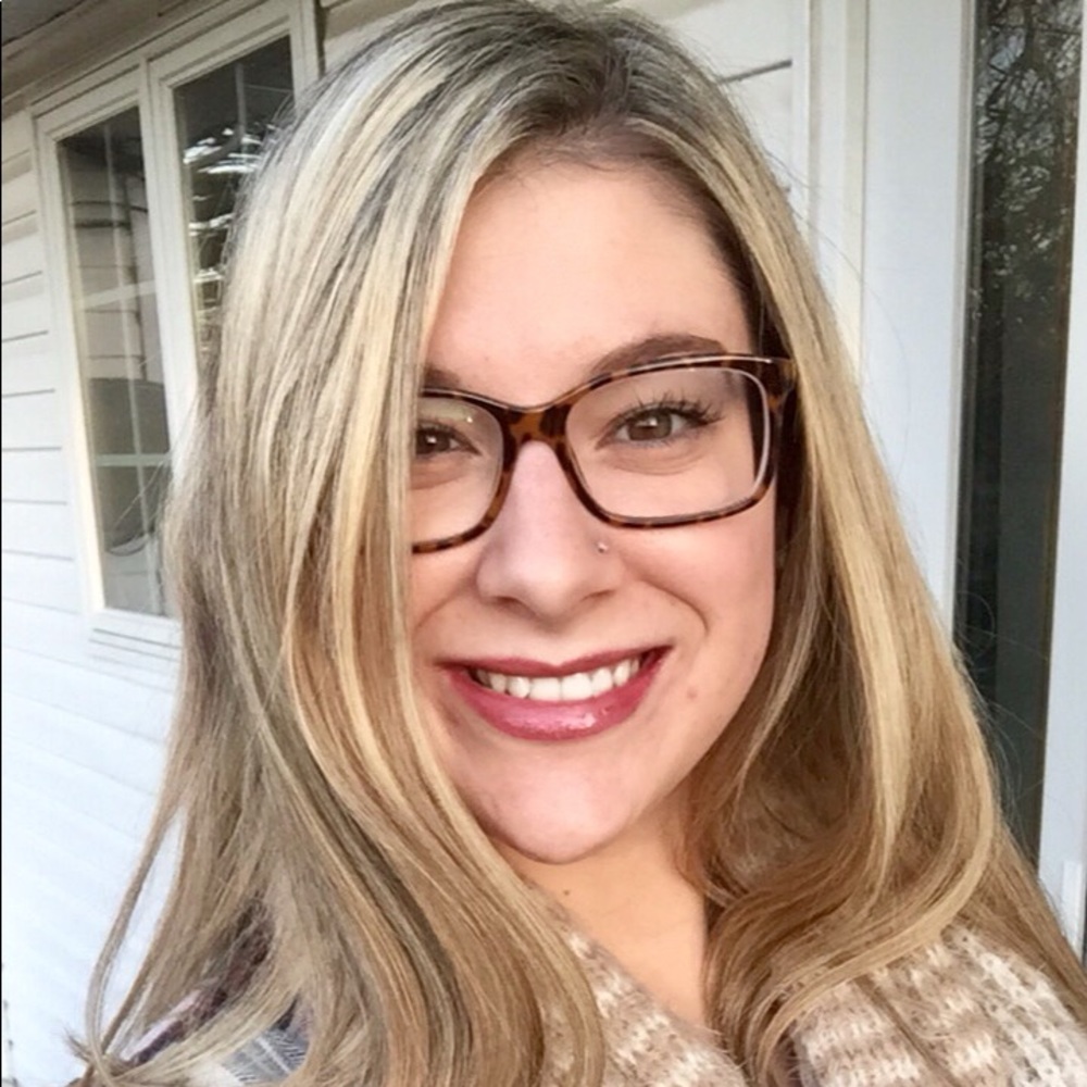 Meet your Posher, Haylee